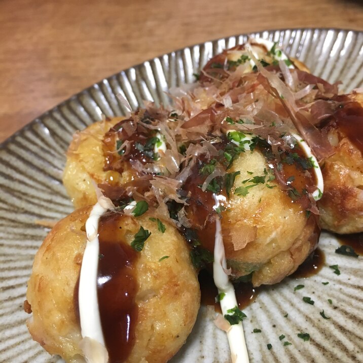 ピリ辛ソースが決め手！うまうまたこ焼き